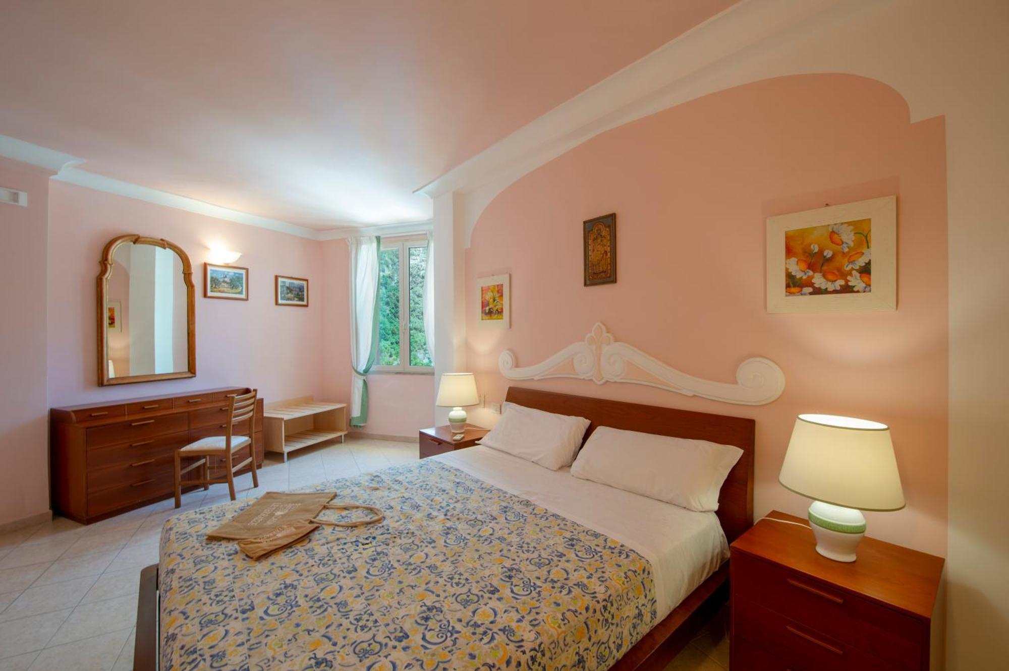 Appartamento Casa Le Terrazze Positano Esterno foto