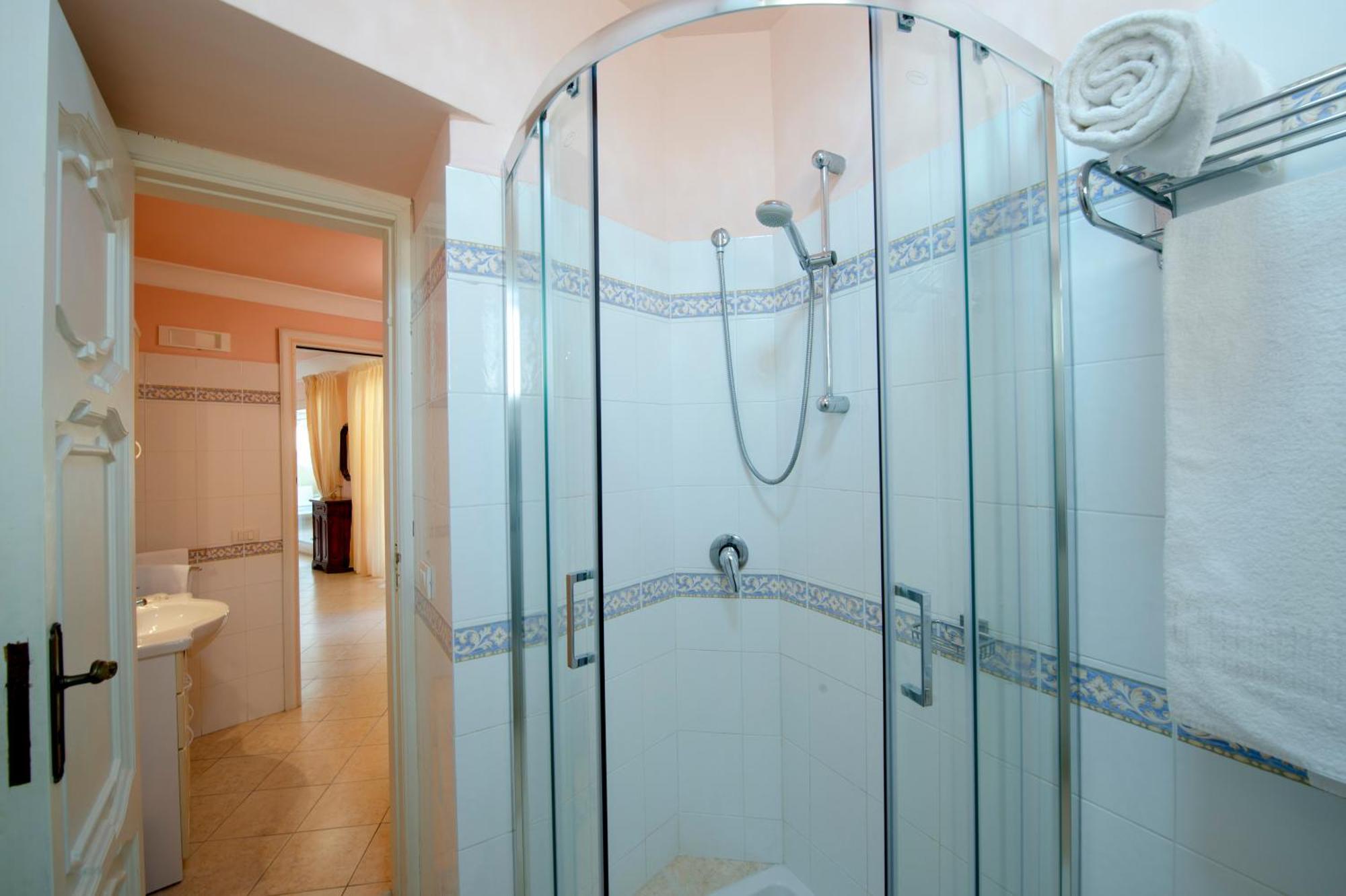 Appartamento Casa Le Terrazze Positano Esterno foto