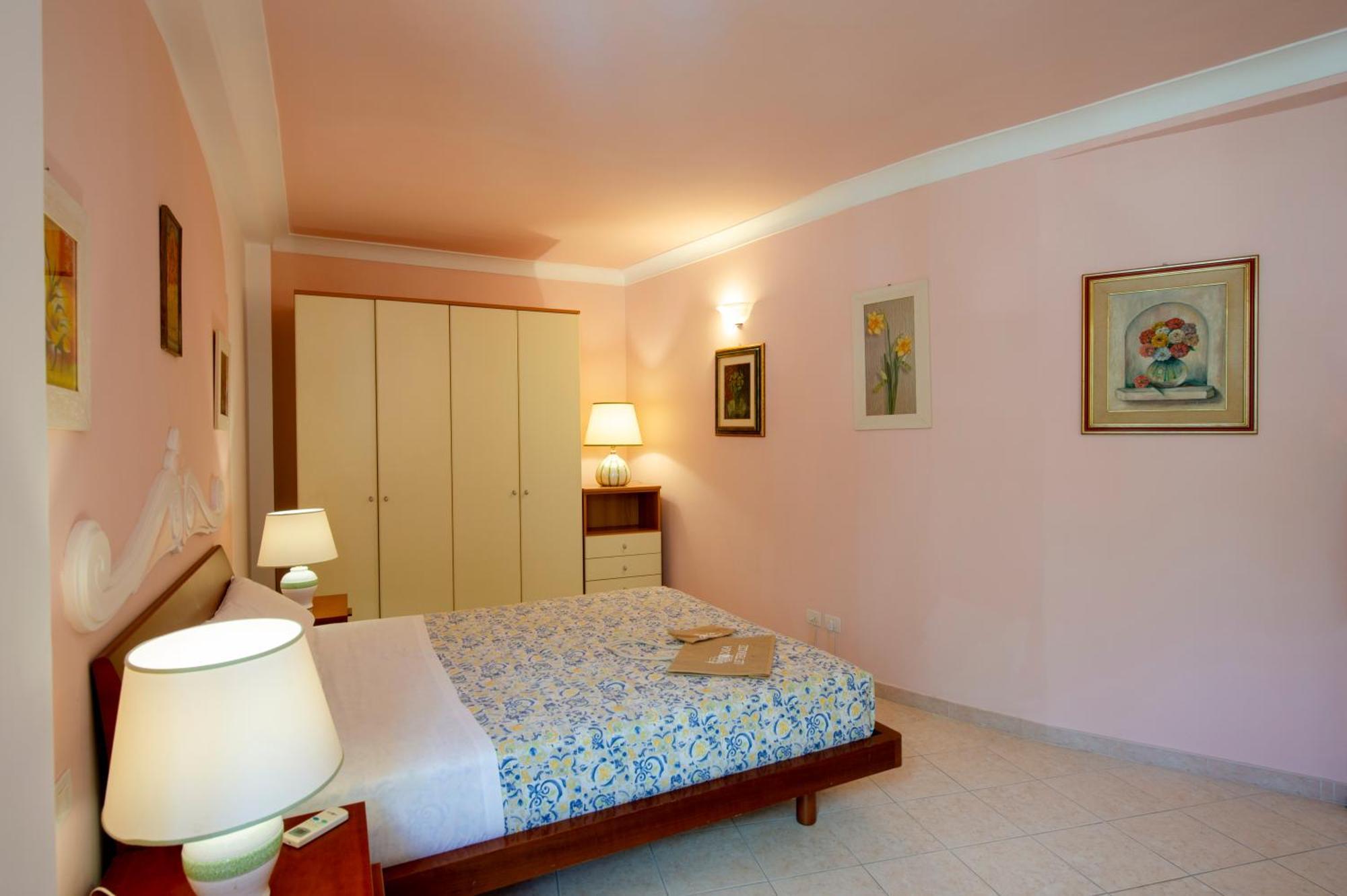 Appartamento Casa Le Terrazze Positano Esterno foto