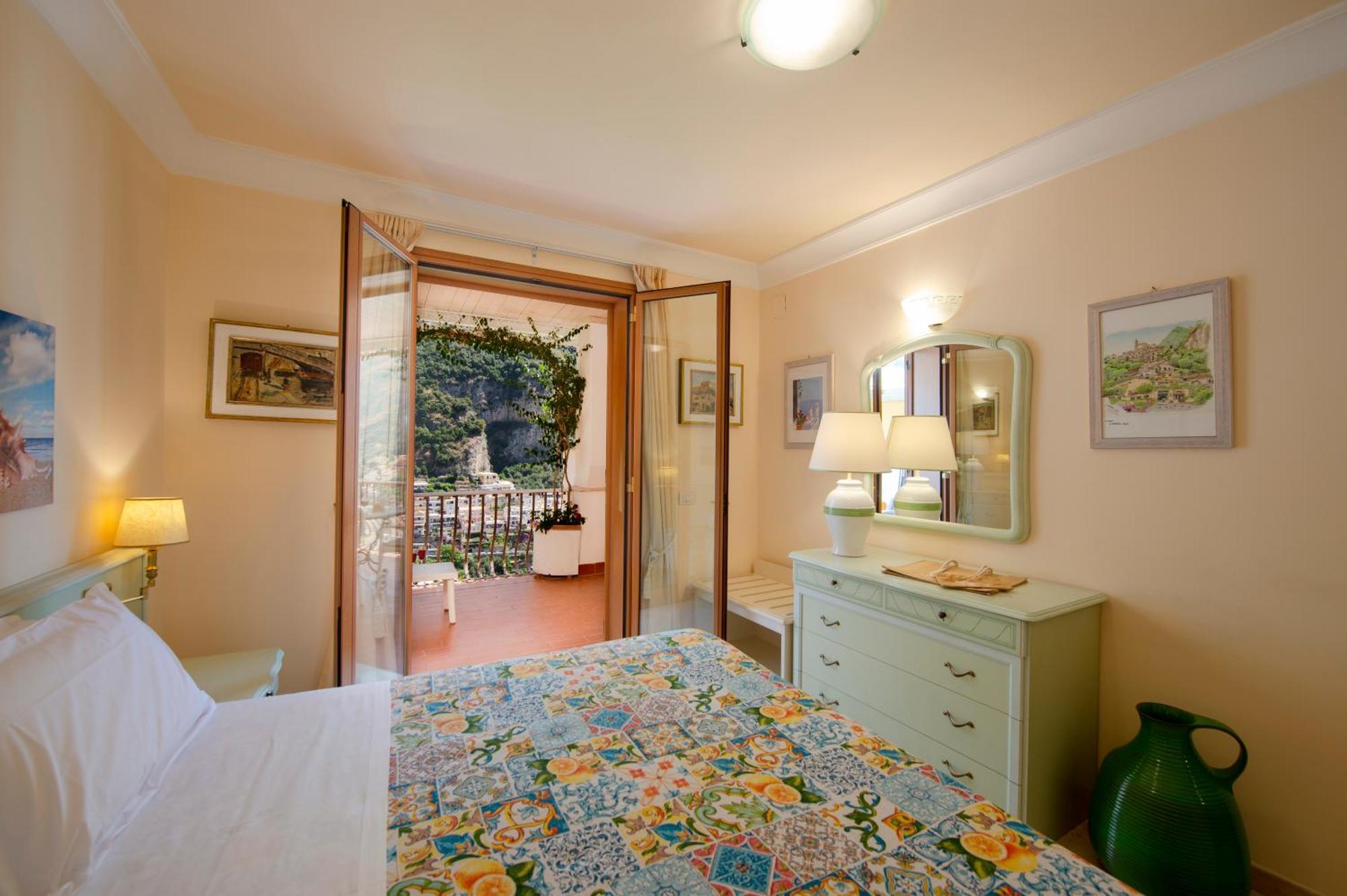 Appartamento Casa Le Terrazze Positano Esterno foto