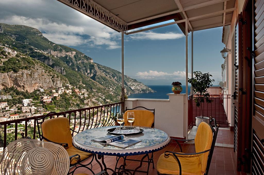 Appartamento Casa Le Terrazze Positano Esterno foto